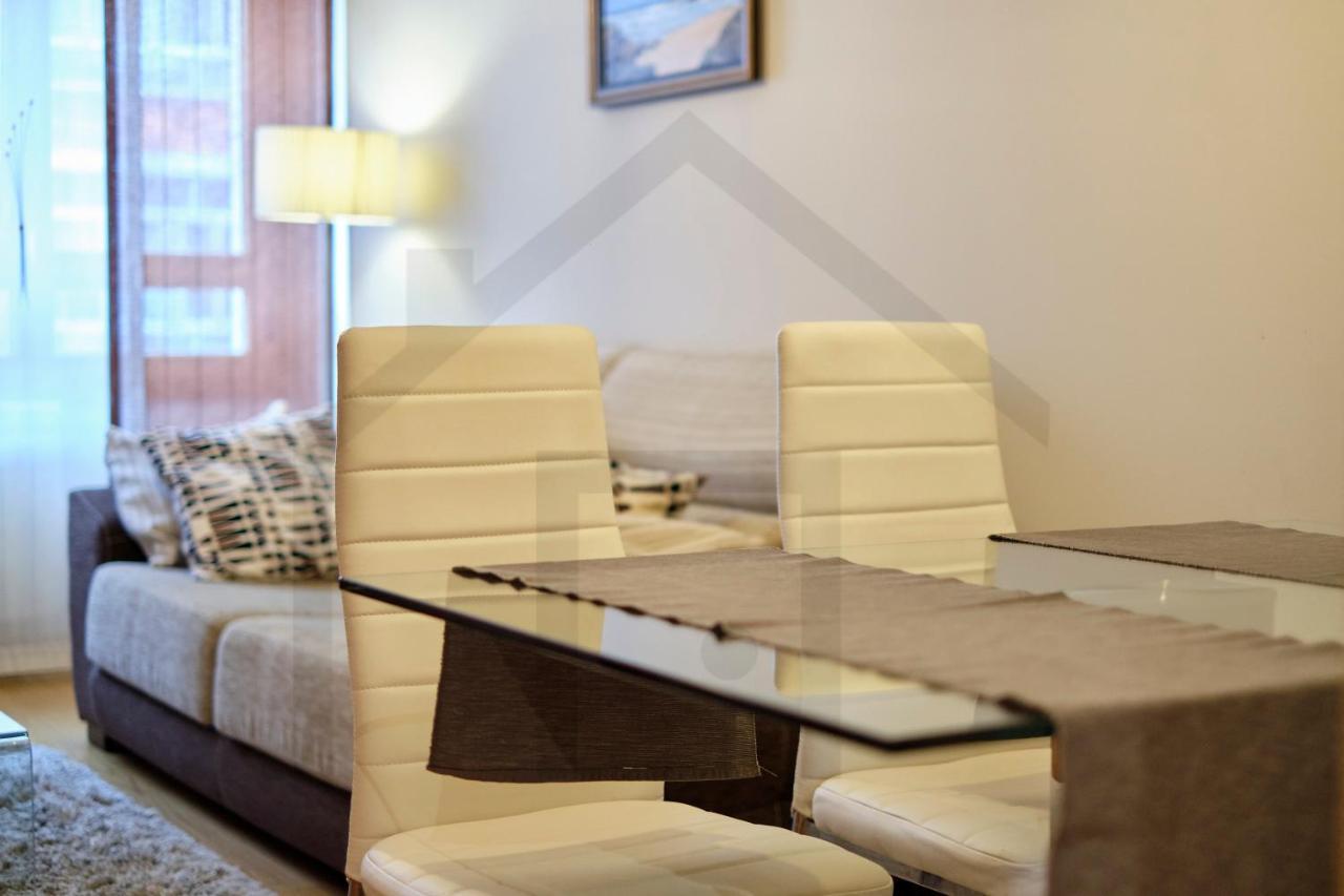 Apartamento Candelaria - Lujo A Un Paso Del Centro Oviedo Dış mekan fotoğraf