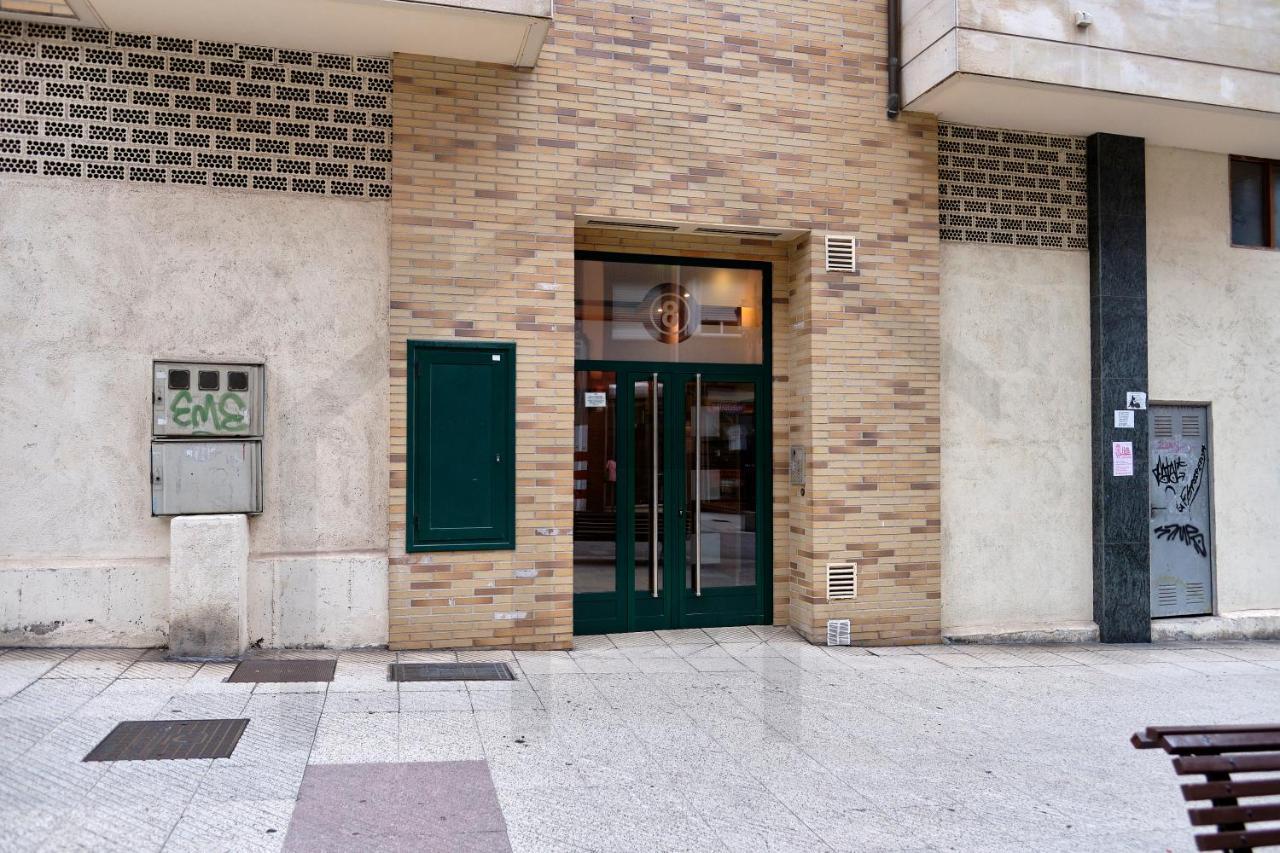 Apartamento Candelaria - Lujo A Un Paso Del Centro Oviedo Dış mekan fotoğraf