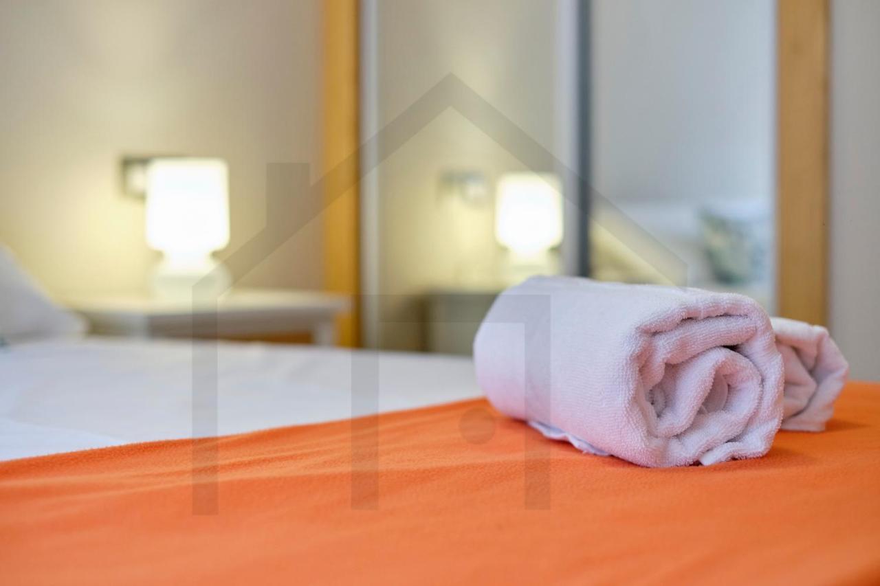Apartamento Candelaria - Lujo A Un Paso Del Centro Oviedo Dış mekan fotoğraf