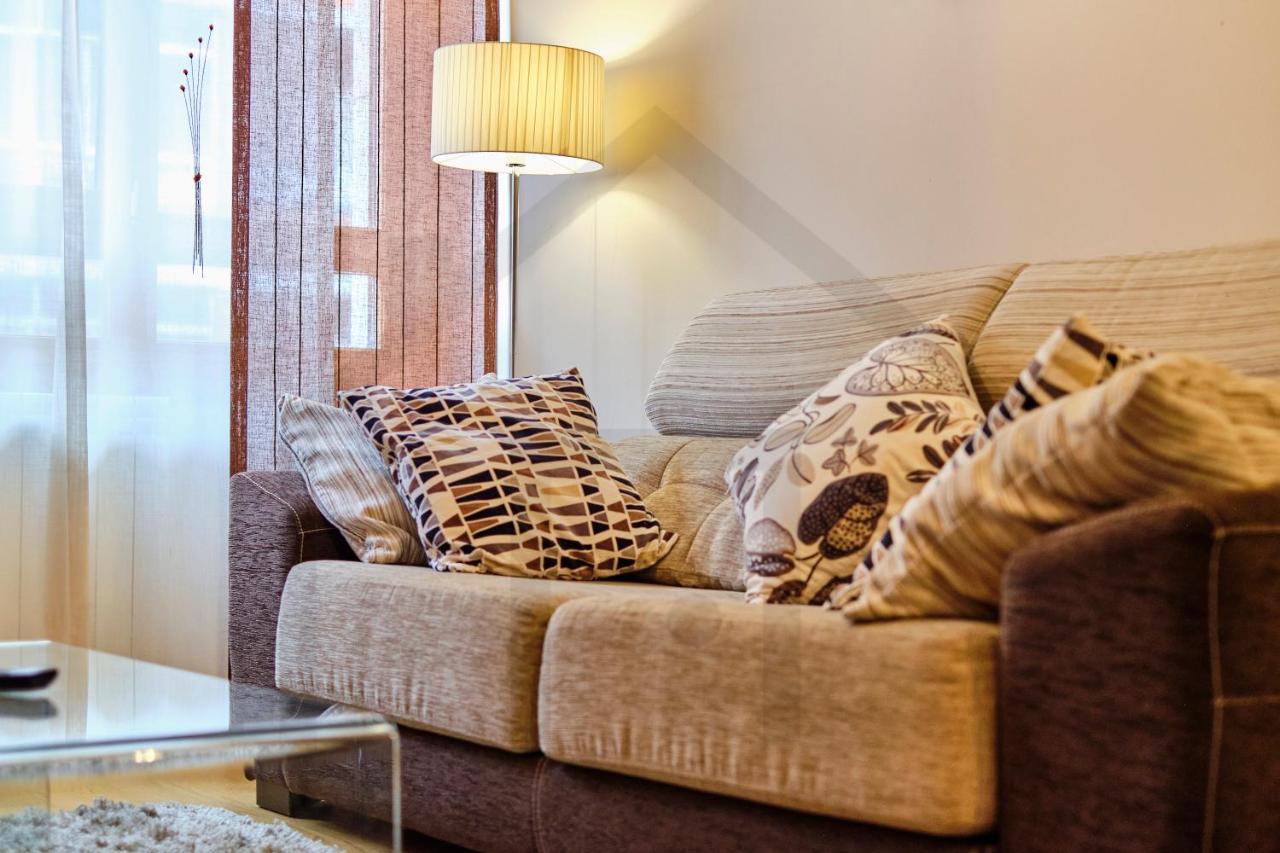 Apartamento Candelaria - Lujo A Un Paso Del Centro Oviedo Dış mekan fotoğraf